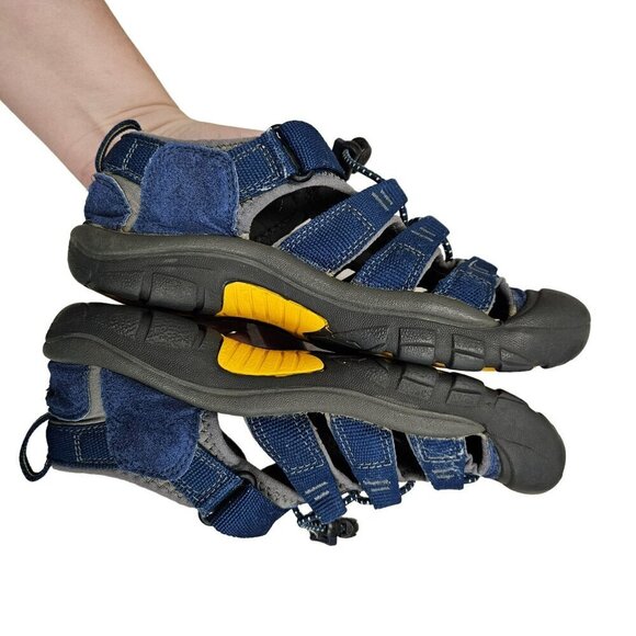 Keen Youth Newport H2 Sandals Size 2 Blue Strap & Adjustable‎ Bungee Cord Rubber - Picture 8 of 10